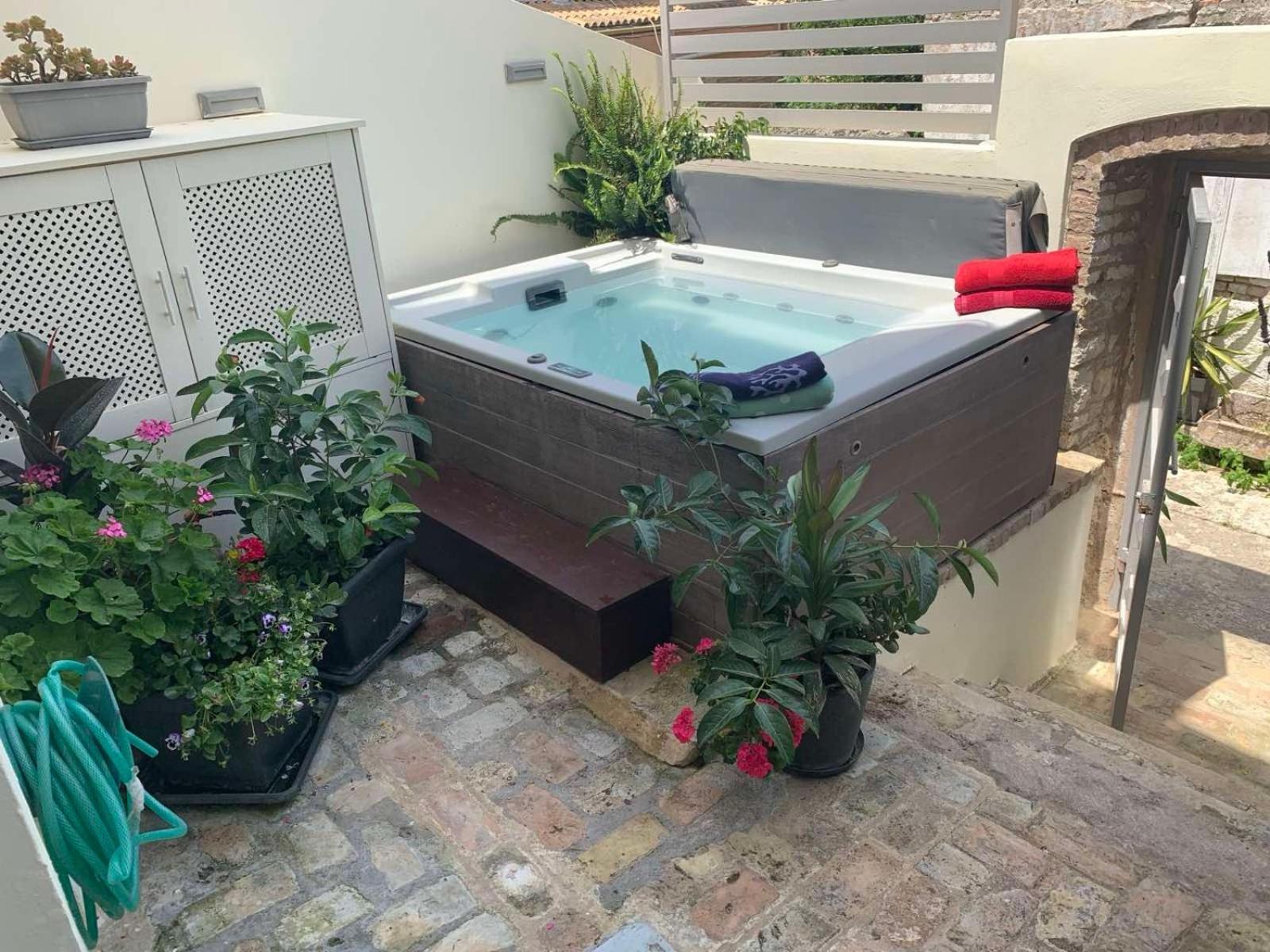 Corfu  Anemomilos Jacuzzi Suite מראה חיצוני תמונה